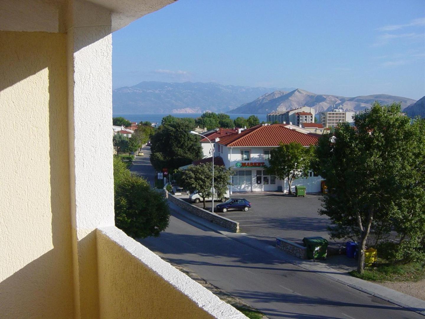 Apartments Miljenka Baška Eksteriør bilde